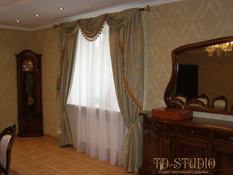 Дизайн и пошив штор в гостиной в частном доме, Мытищи, п.Беляниново