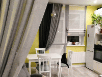 Оформление дизайнерскими шторами окна и проема кухни, дом п. Пироговский