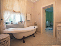 Легкие дизайнерские ажурные шторы в ванную комнату на заказ, г. Москва