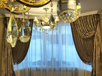 Классический дизайн штор в гостиной,частный дом Сергиев Посад
