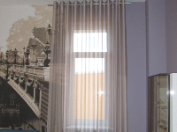 Однотонные современные шторы на круглом карнизе в кабинет, г. Пушкино