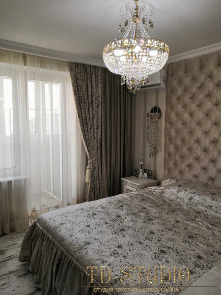 Шторы бархат в спальне классический стиль, квартира Москва пр-т Мира
