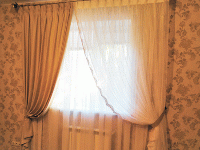 Оформления шторами окна в детской в классическом стиле, коттедж г. Пушкино